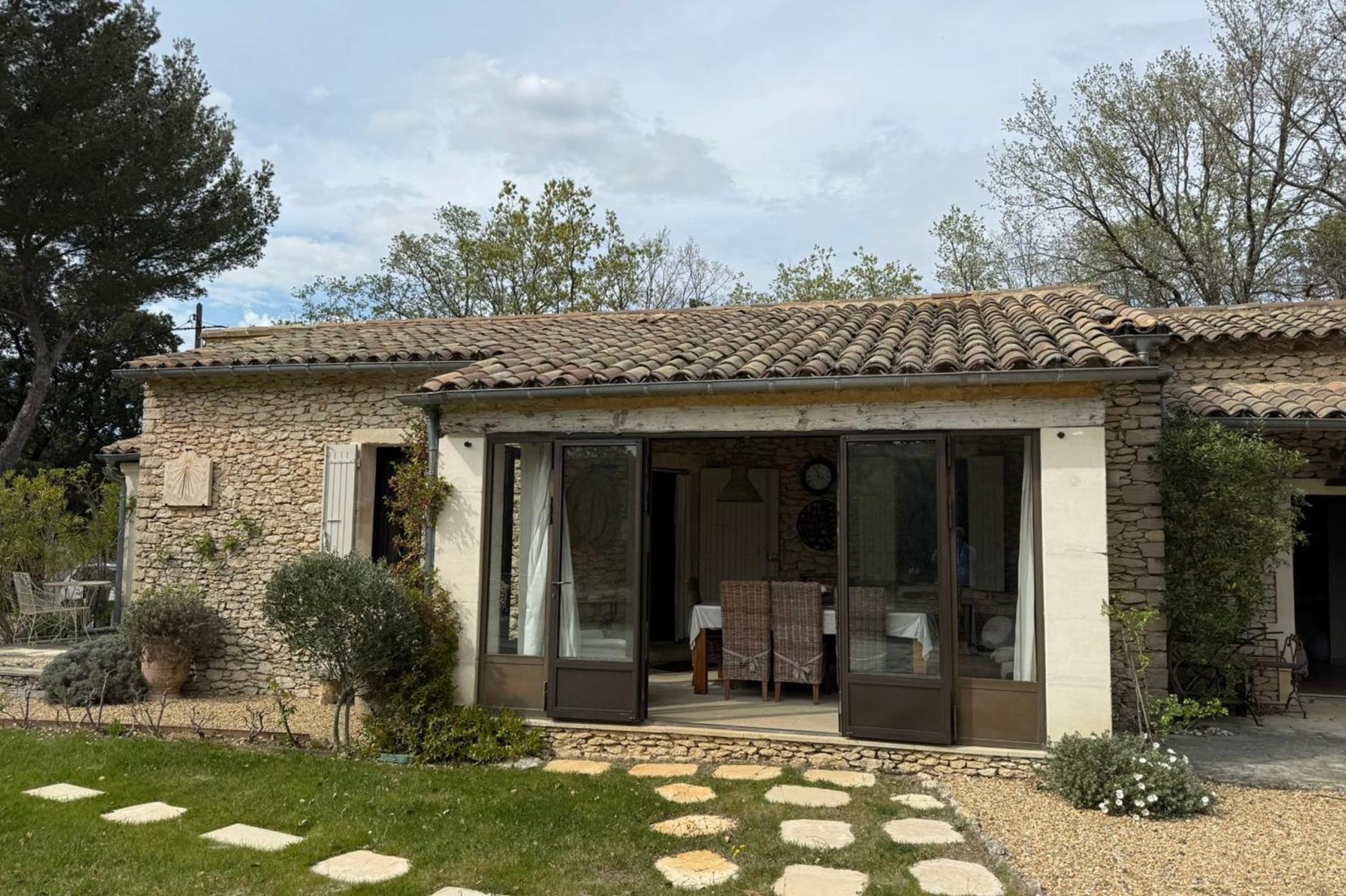 Beautiful Provencal Villa With Pool And Jacuzzi Lacoste  Exterior photo